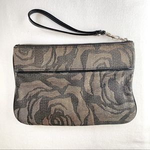 Express Rose Clutch